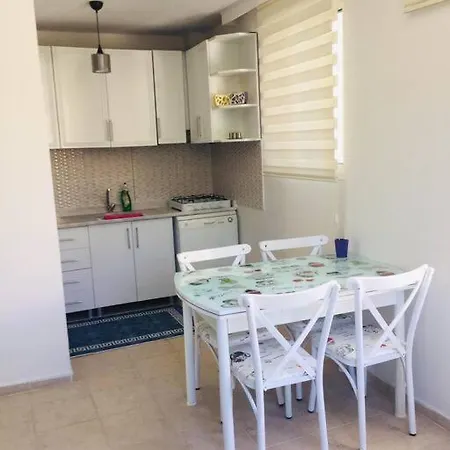 Refreshing House With Garden In The Heart Of * ألاتشاتي